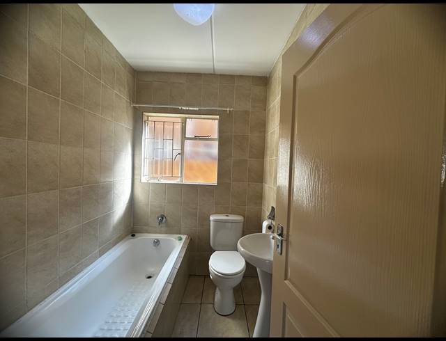 2 BEDROOM SECTIONAL TITLE FOR SALE IN DALPARK